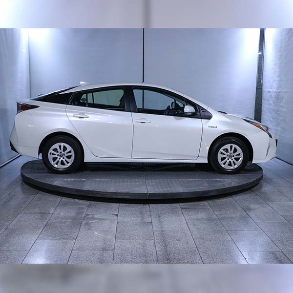 تویوتا پریوس تیپ B اتوماتیک سال 2016