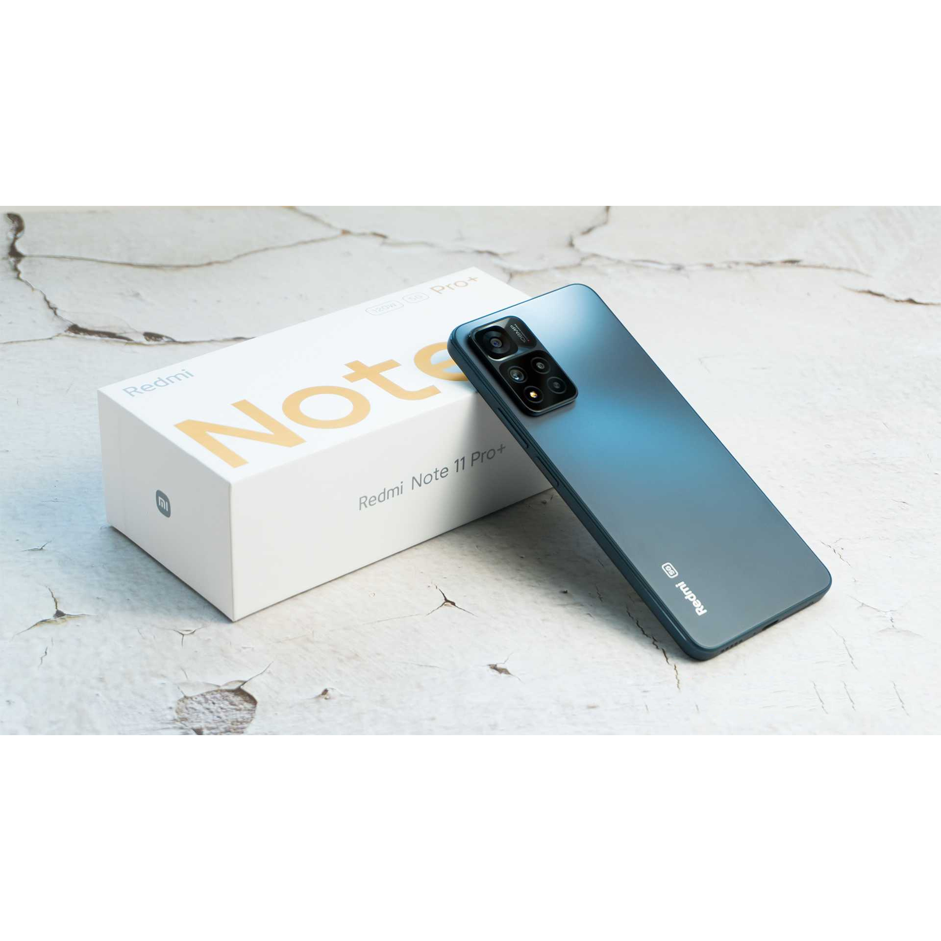 گوشی موبایل شیائومی مدل Redmi Note 11 Pro Plus 5G 21091116UG دو سیم‌ کارت ظرفیت 256 گیگابایت و رم 8 گیگابایت