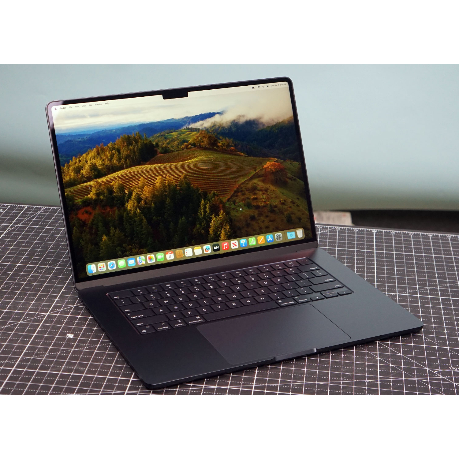 لپ تاپ 15.3 اینچی اپل مدل MacBook Air MRYT3 2024 LLA-M3-8GB RAM-512GB SSD