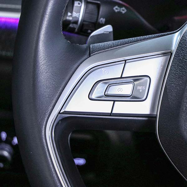 خودرو کارکرده کی ام سی مدل j7 دنده اتوماتیک سال 1402