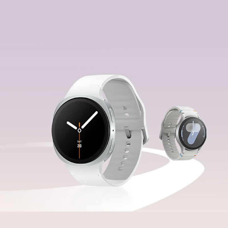 ساعت هوشمند 40 میلی‌متری سامسونگ مدل Galaxy Watch 8 با بند پلاستیکی