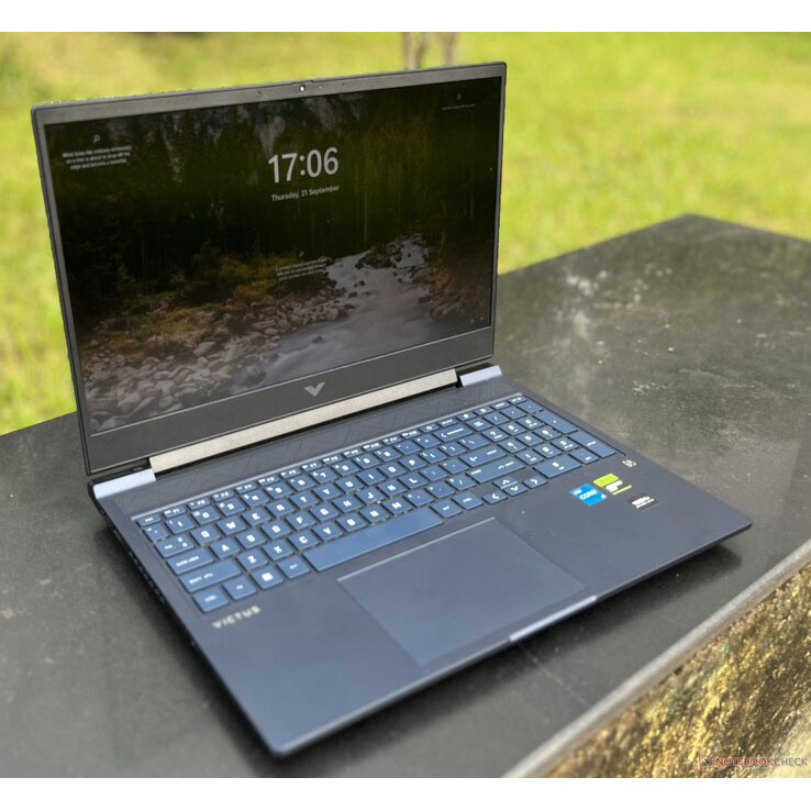 لپ تاپ 16.1 اینچی اچ‌ پی مدل Victus 16 Gaming Laptop R1015-i7 14700HX-16GB DDR5-1TB SSD-RTX4050-FHD