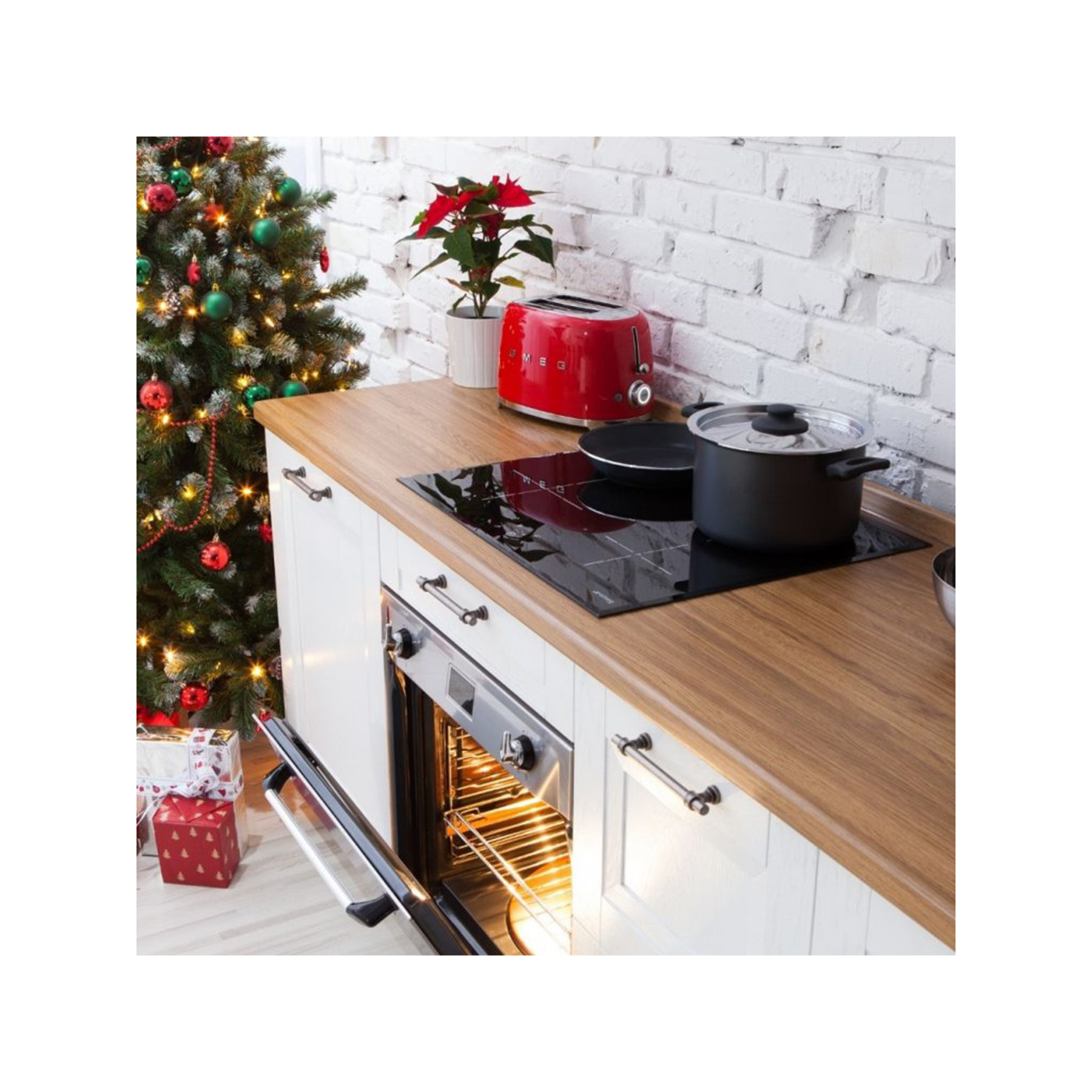 توستر اسمگ مدل TSF01RDEU