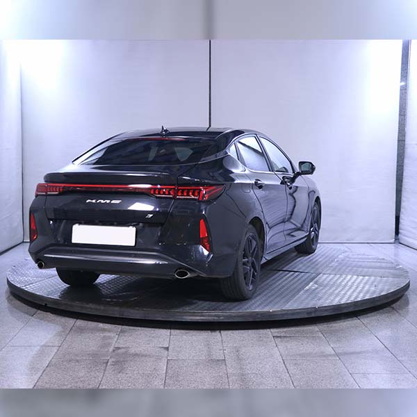 خودرو کارکرده کی ام سی مدل J7 دنده اتوماتیک سال 1401