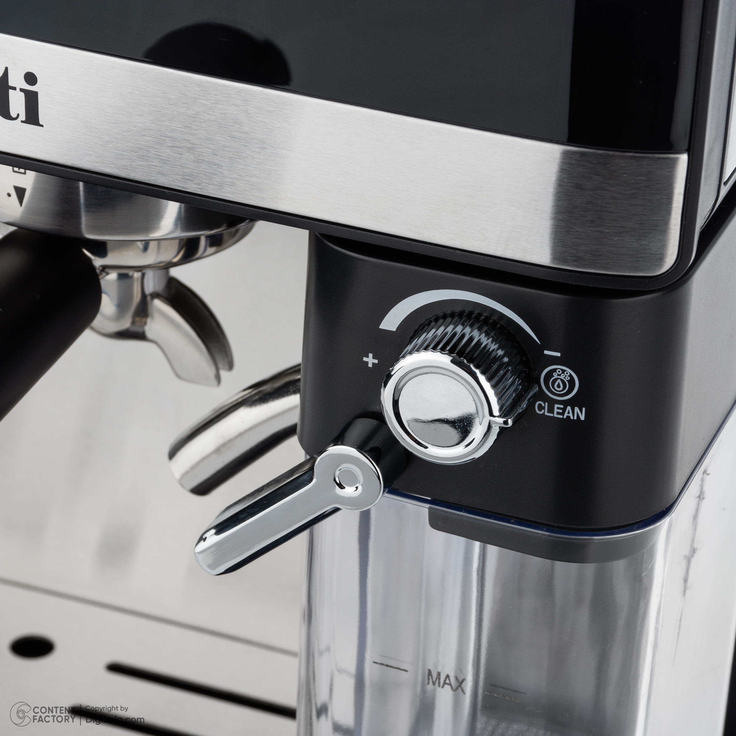 اسپرسو ساز 2500 میلی‌لیتر زانتی مدل ZZDREF-20MTG2M12A