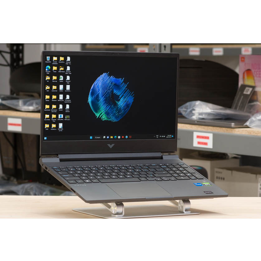 لپ تاپ 15.6 اینچی اچ‌پی مدل Victus Gaming 15-fa0033dx-i5 12450H-8GB DDR4-512GB SSD-RTX3050-FHD
