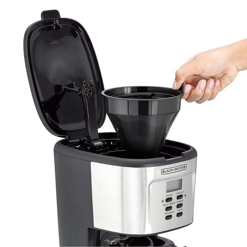 قهوه‌ساز بلک اند دکر مدل DCM85-B5
