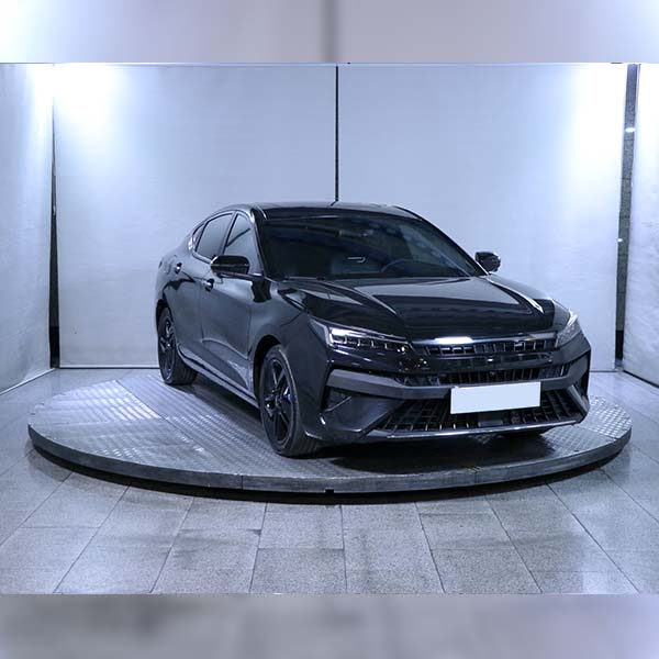 خودرو کارکرده کی ام سی مدل j7 دنده اتوماتیک سال 1402