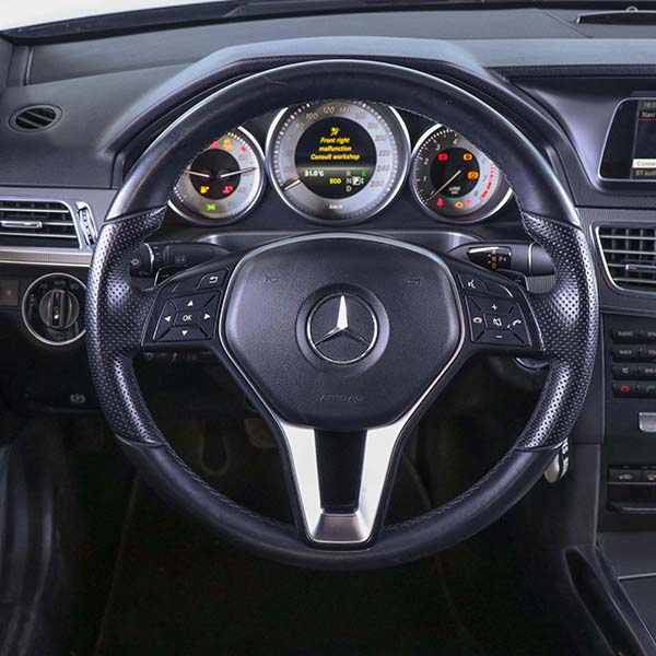 خودرو کارکرده بنز مدل E250 نیمه فول دنده اتوماتیک سال 2014