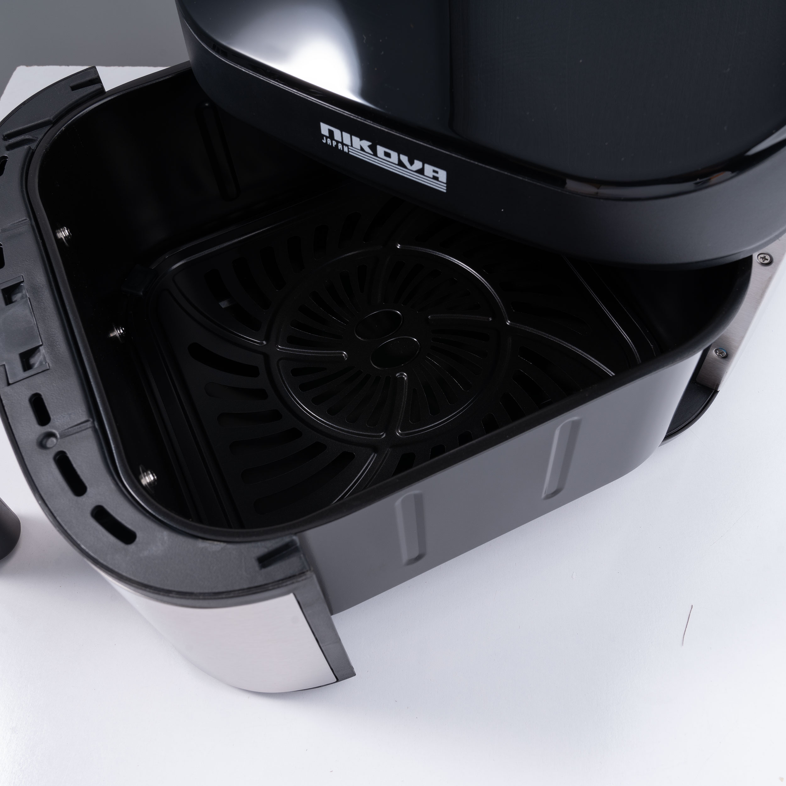 سرخ کن نیکووا مدل NAF-27