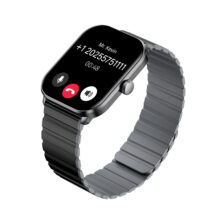 ساعت هوشمند گلوریمی مدل GS1 Pro 2024 دارای قابلیت های صفحه نمایش رنگی، صفحه نمایش لمسی، کنترل موسیقی (Music Player)، کنترل سطح اکسیژن خون، قابلیت مکالمه مستقیم، قابلیت مکالمه از طریق بلوتوث، پشتیبانی از زبان فارسی در منو و سیستم‌عامل بند سیلیکون