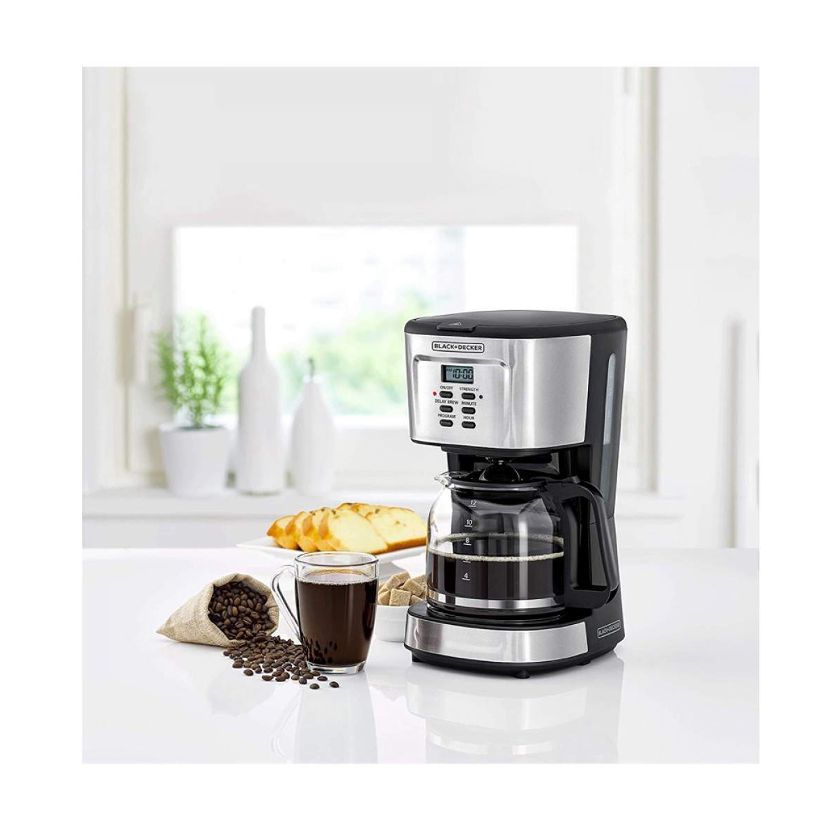 قهوه‌ساز بلک اند دکر مدل DCM85