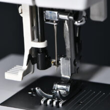 چرخ خیاطی جانتک مدل VERSACE GOLD