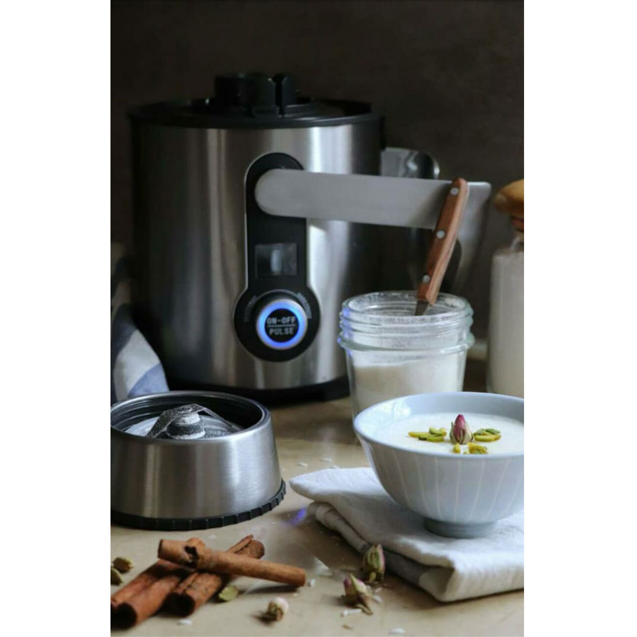 آبمیوه گیری گریمن مدل GR-JE152