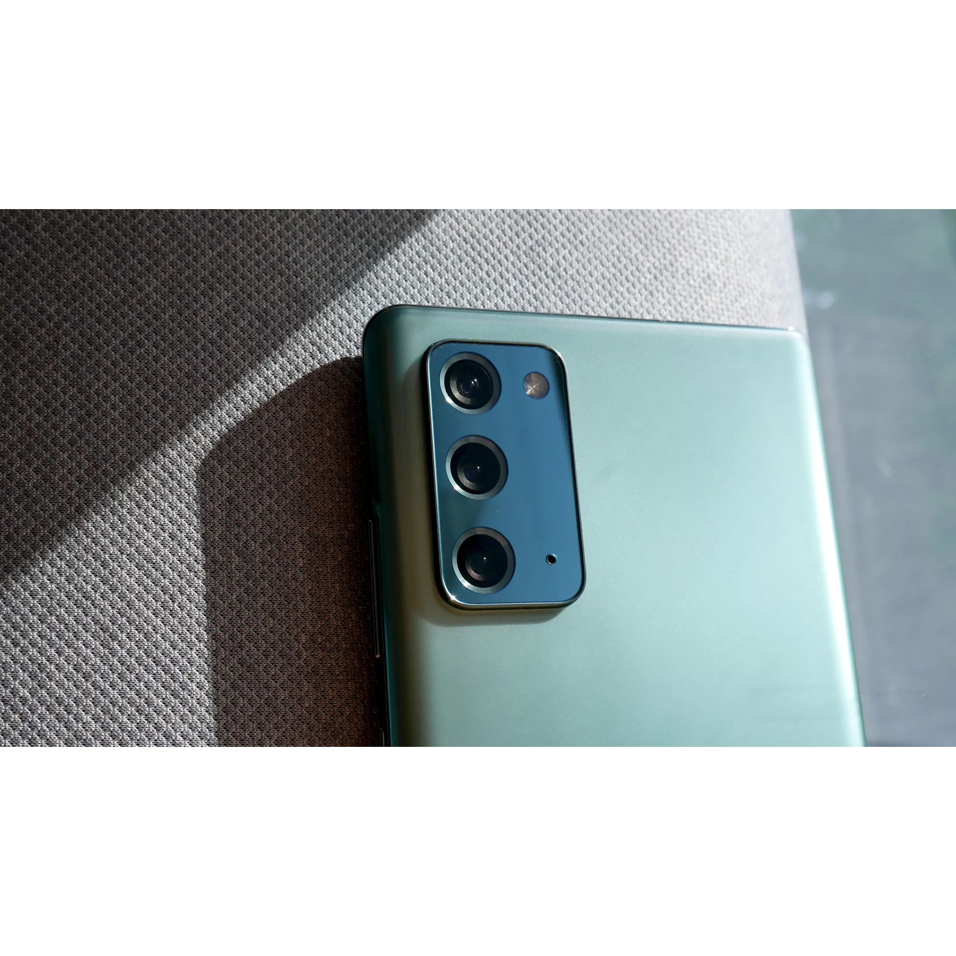 گوشی موبایل سامسونگ مدل Galaxy Note 20 5G SM-N981B/DS دو سیم کارت ظرفیت 256 گیگابایت و رم 8 گیگابایت