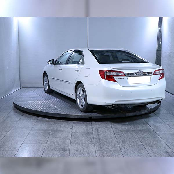 خودرو کارکرده تویوتا مدل کمری GLX دنده اتوماتیک سال 2014