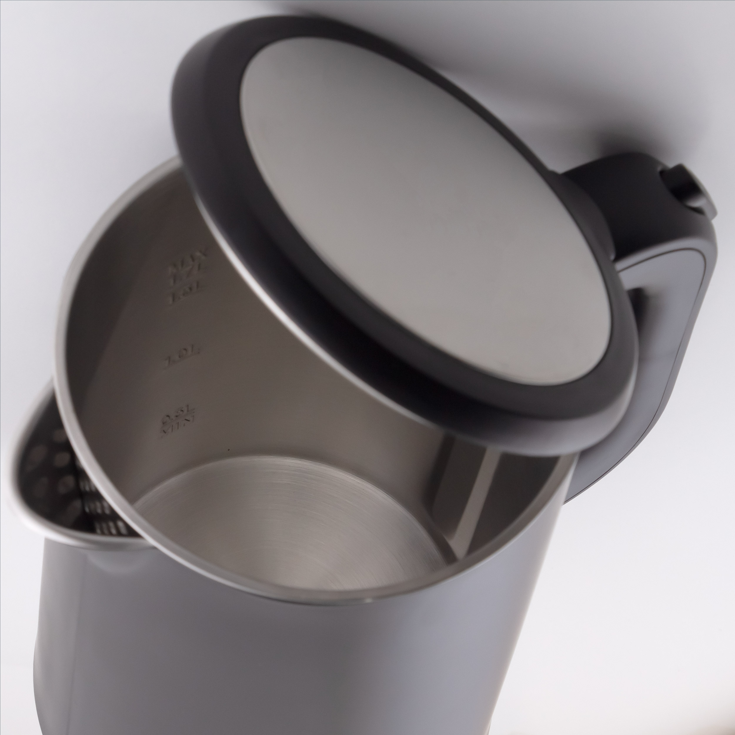 کتری برقی نیکای مدل NK 820 T1