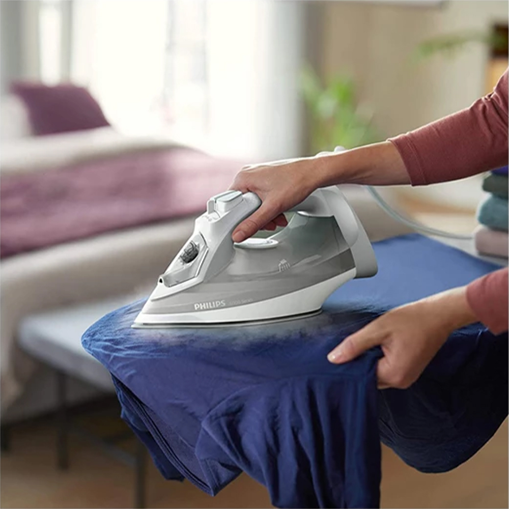 اتو بخار 2400 وات فیلیپس مدل DST5010