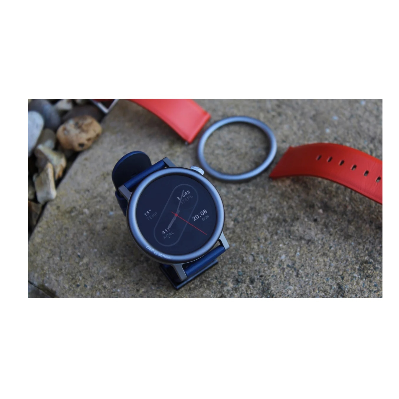 ساعت هوشمند ناتینگ مدل EL DYNAMIC WATCH RANG 2 ORP دارای قابلیت های صفحه نمایش رنگی، صفحه نمایش لمسی بند سیلیکون