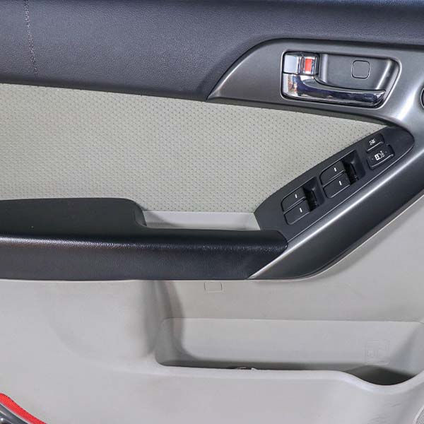 خودرو کارکرده کیا مدل سراتو مونتاژ آپشنال دنده اتوماتیک سال 1396