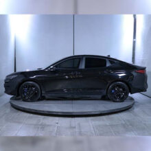 خودرو کارکرده کی ام سی مدل j7 دنده اتوماتیک سال 1402