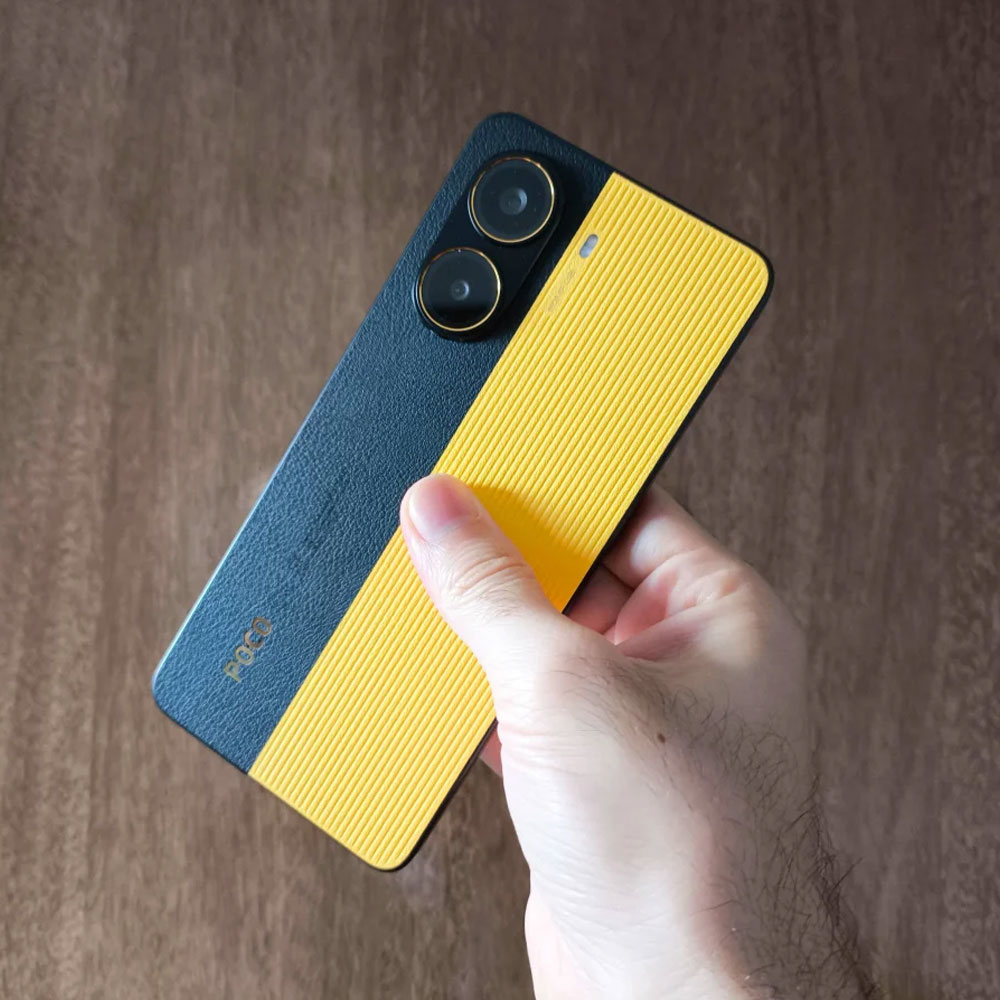 گوشی موبایل شیائومی مدل Poco X7 Pro دو سیم کارت ظرفیت 512 گیگابایت و رم 12 گیگابایت - گلوبال - به همراه سه عدد قاب