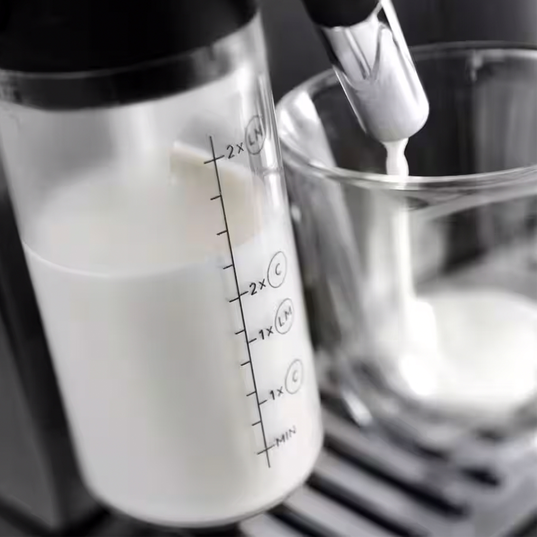 اسپرسو ساز 1800 میلی‌لیتر دلونگی مدل ECAM290.83