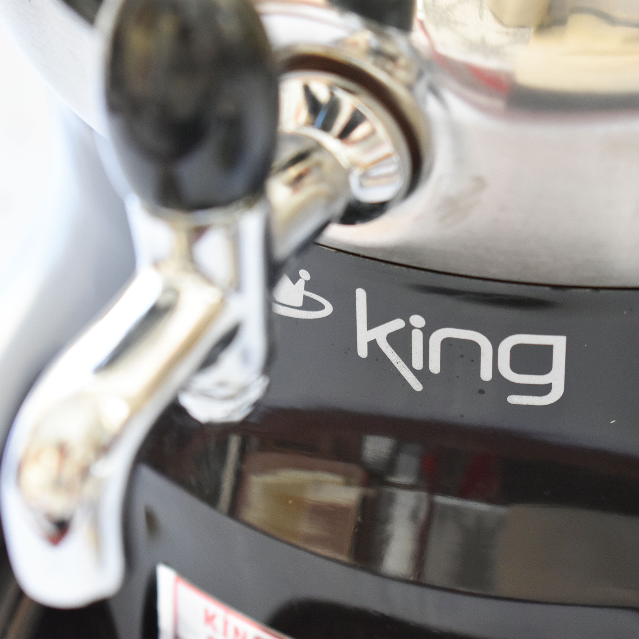 سماور برقی کینگ مدل Naz ظرفیت 4 لیتر