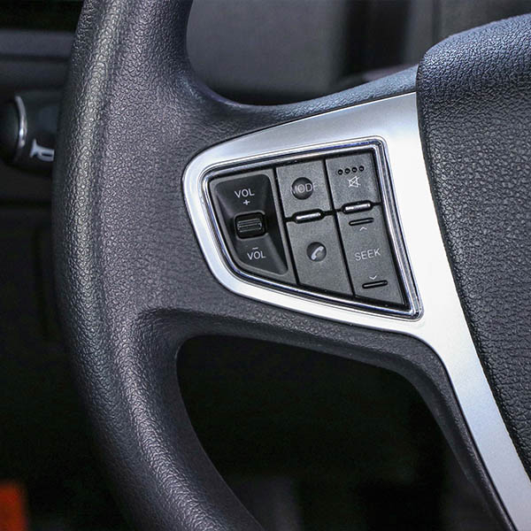 خودرو ایران خودرو مدل دنا پلاس توربو 6 دنده ای سال 1404