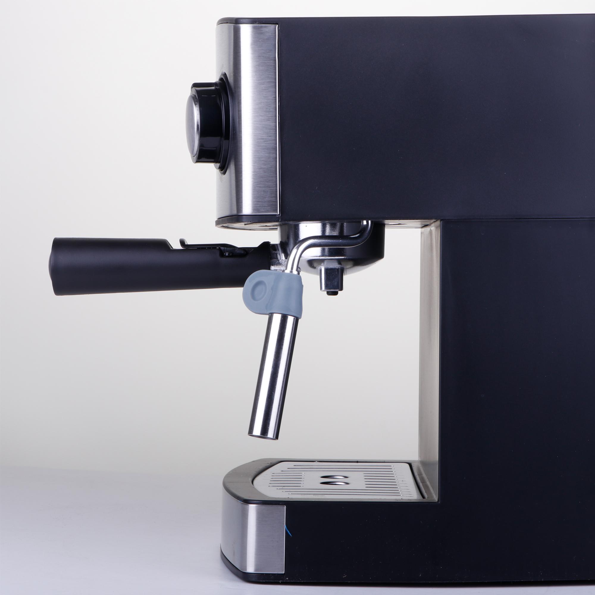 اسپرسو ساز برناکو مدل Bep-6825