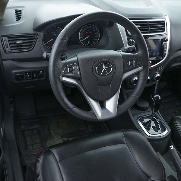 خودرو کارکرده جک مدل J4 دنده اتوماتیک سال 1402