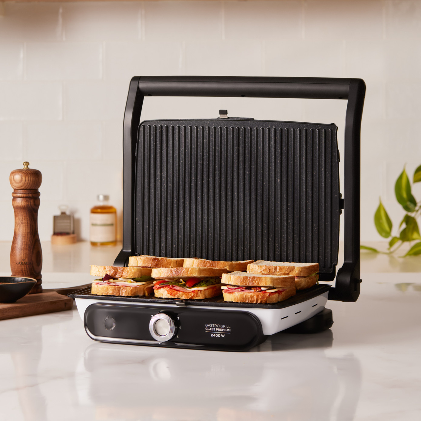 ساندویچ ساز کاراجا مدل 153.03.06.8832