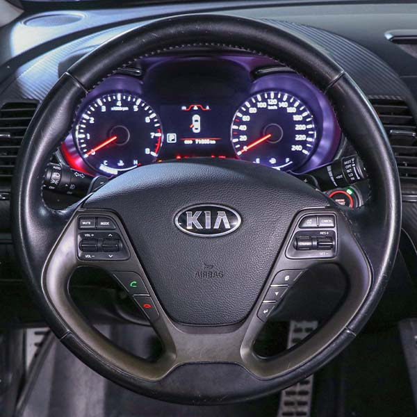 خودرو کارکرده کیا مدل سراتو دنده اتوماتیک سال 2014