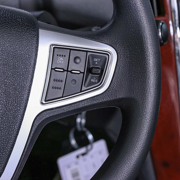 خودرو ایران خودرو مدل دنا پلاس توربو 6 دنده ای سال 1404