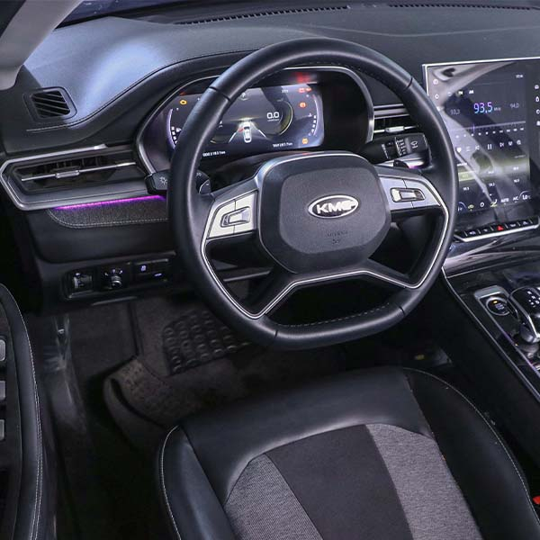 خودرو کارکرده کی ام سی مدل J7 دنده اتوماتیک سال 1401