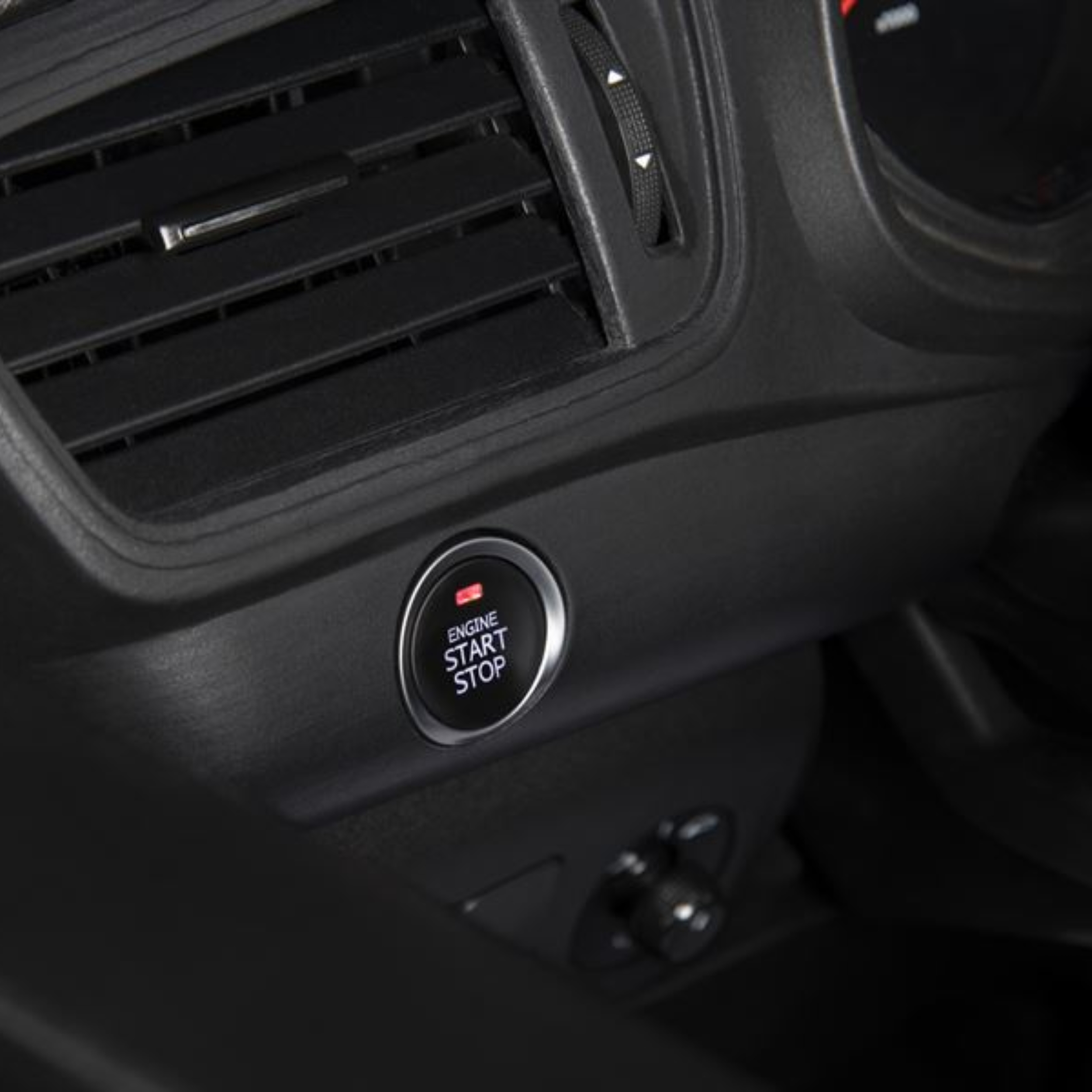 خودرو ایران خودرو تارا v4 اتوماتیک سال 1403