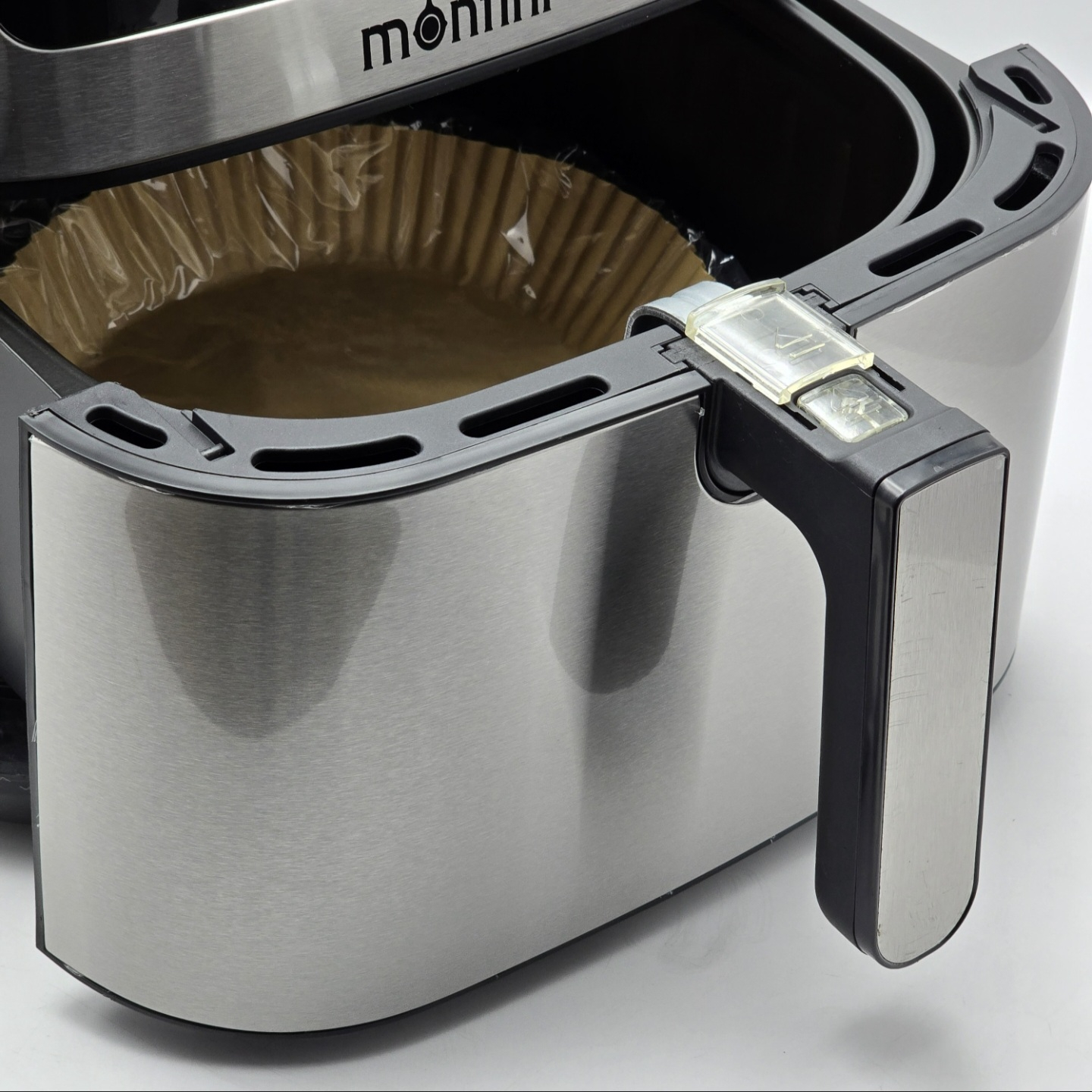 سرخ کن بدون روغن مونتینی مدل LIFE9022