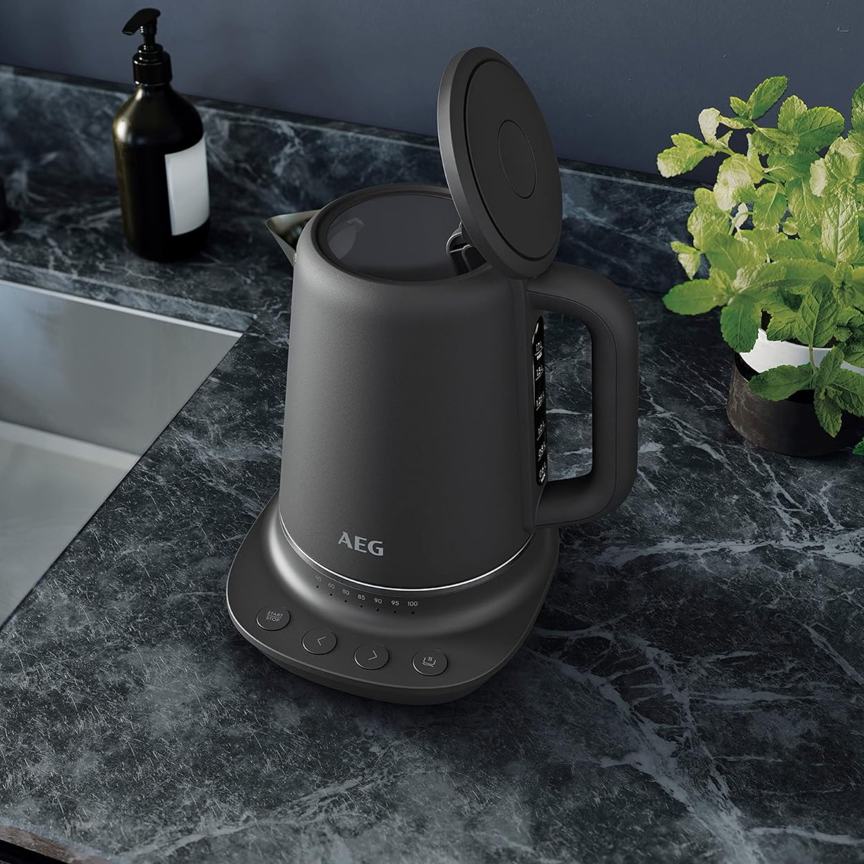 کتری برقی آ ا گ مدل  K7-1-6BP