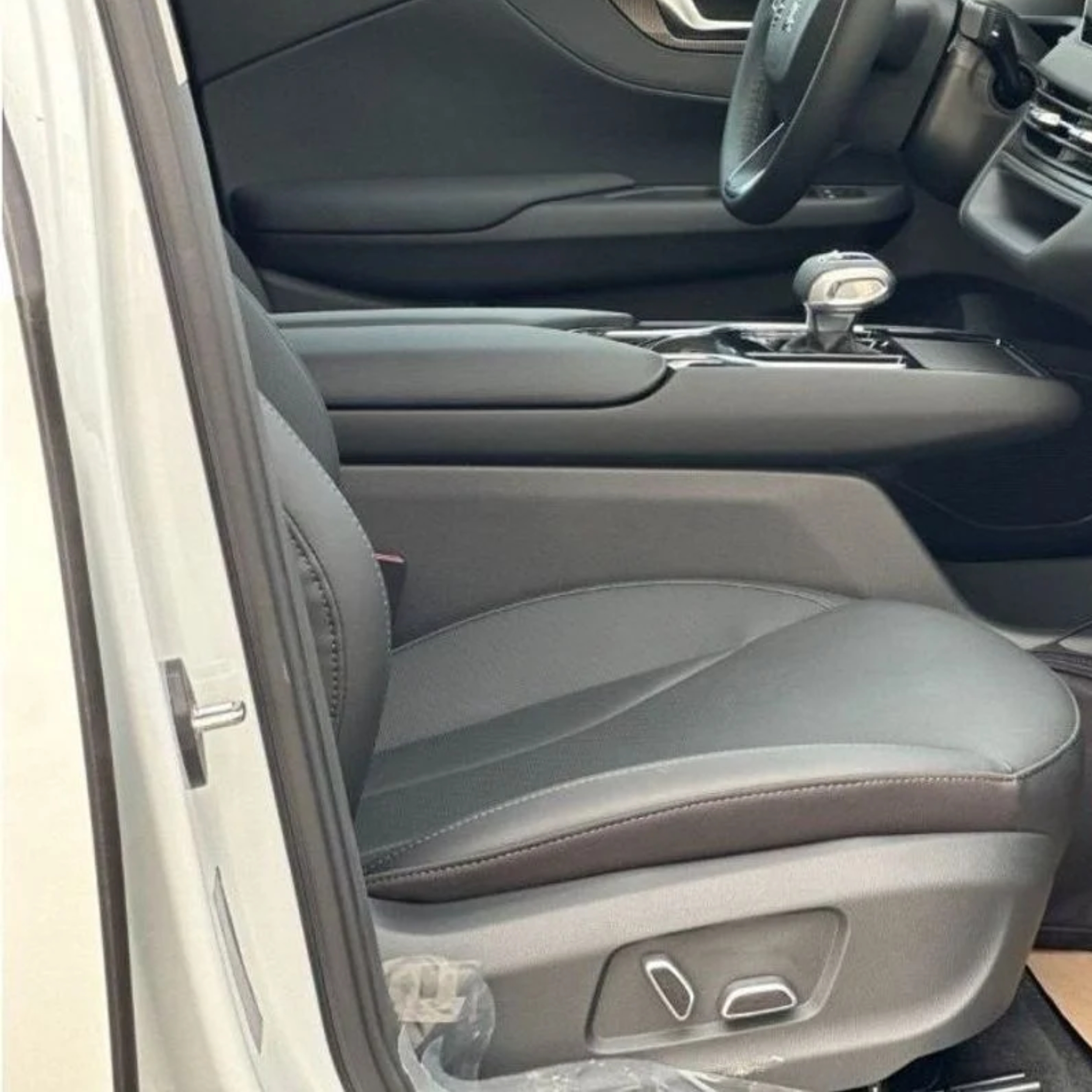 خودرو هونگچی برقی EQM5 اتومات سال 2024