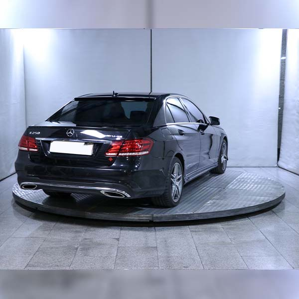 خودرو کارکرده بنز مدل E250 نیمه فول دنده اتوماتیک سال 2014