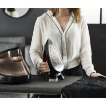 اتو مخزن دار تفال مدل GV9820