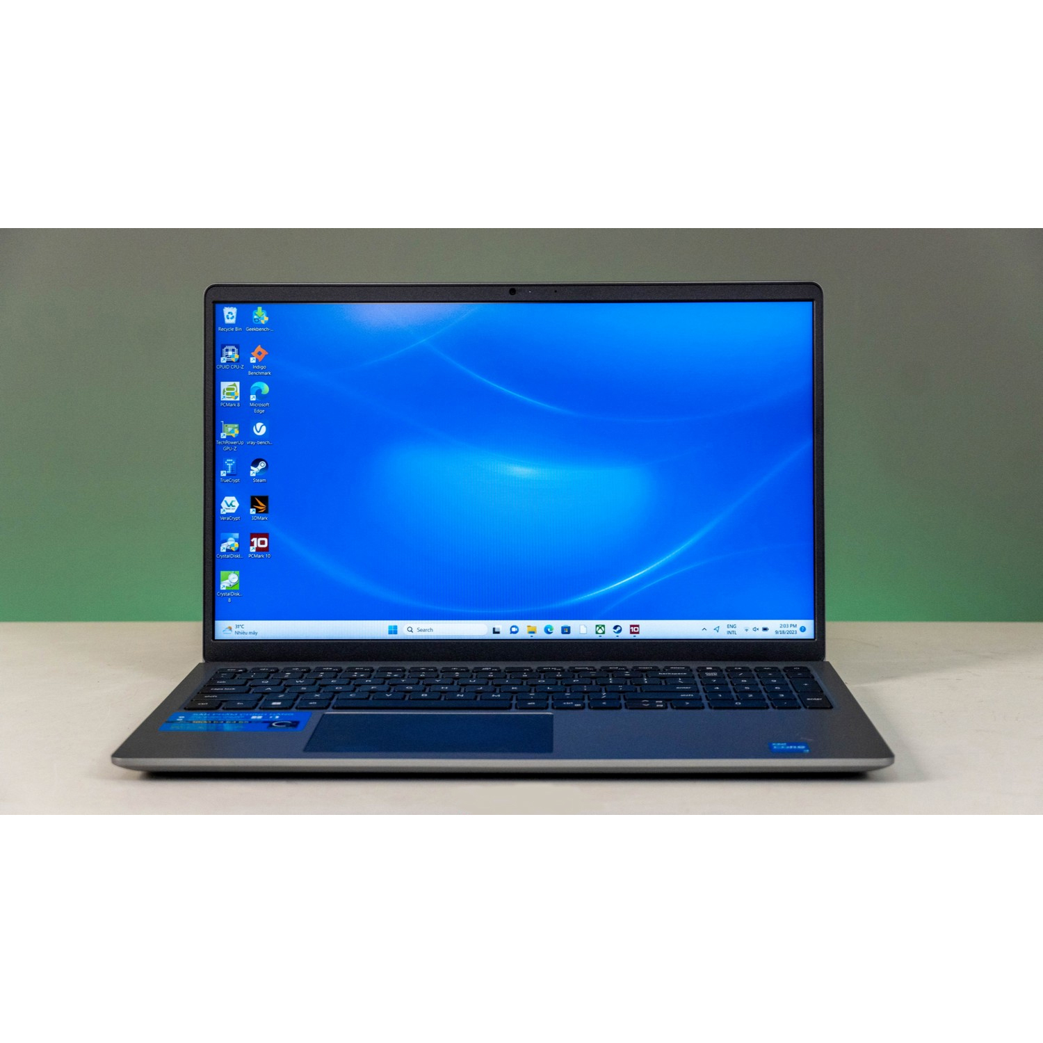 لپ تاپ 15.6 اینچی دل مدل Vostro 3530-i7 1355U-16GB DDR4-512GB SSD-IPS 120Hz-Backlit