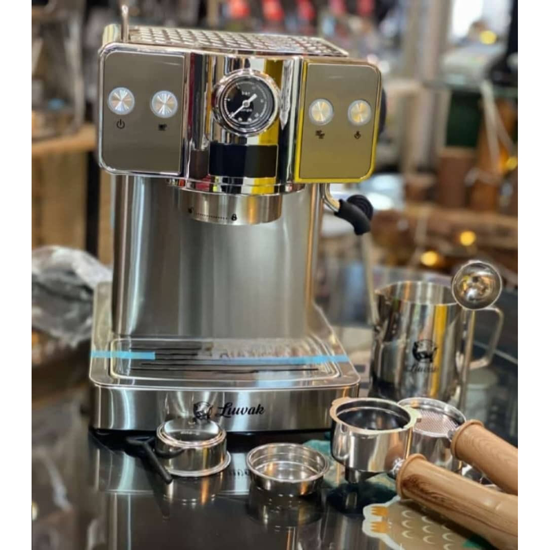 اسپرسو ساز 1.5 لیتری لواک مدل CM350